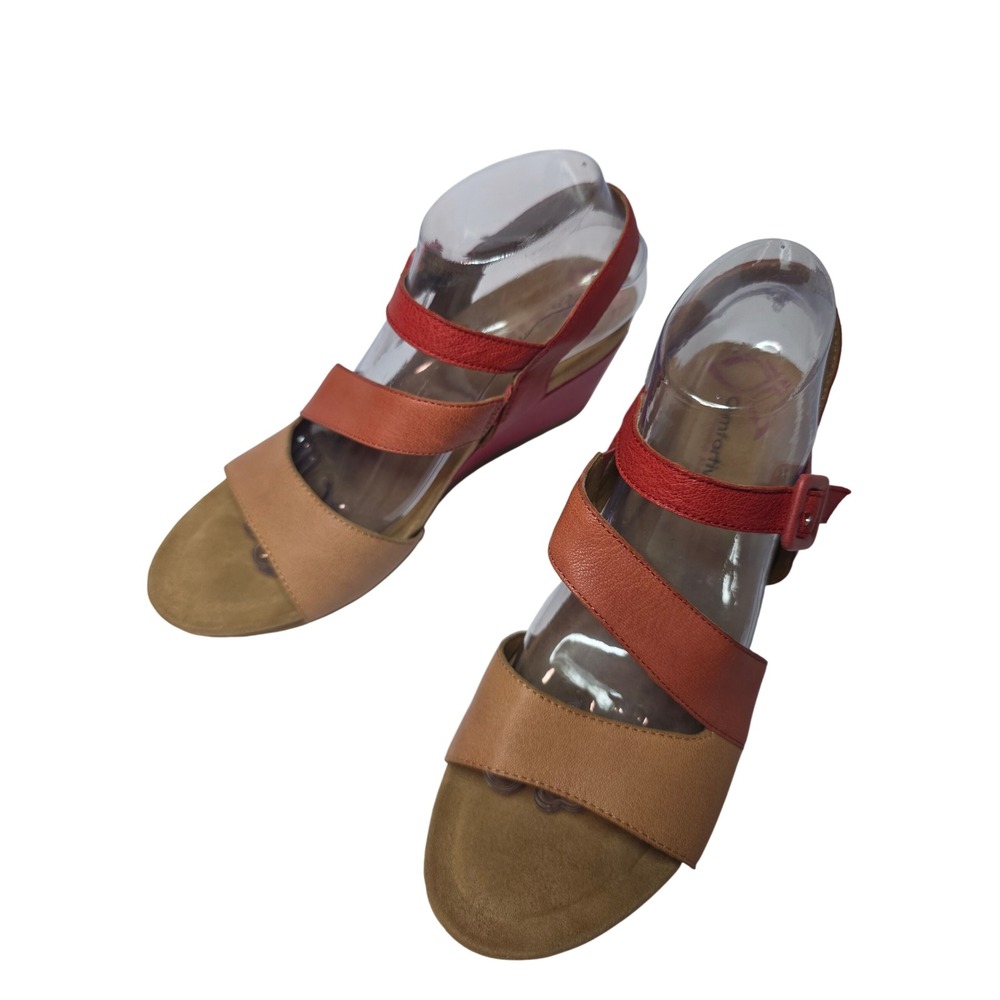 Comfortiva Womens 9.5M Leather Wedge Sandals Red Orange Tan 8334402 Comfy Fall